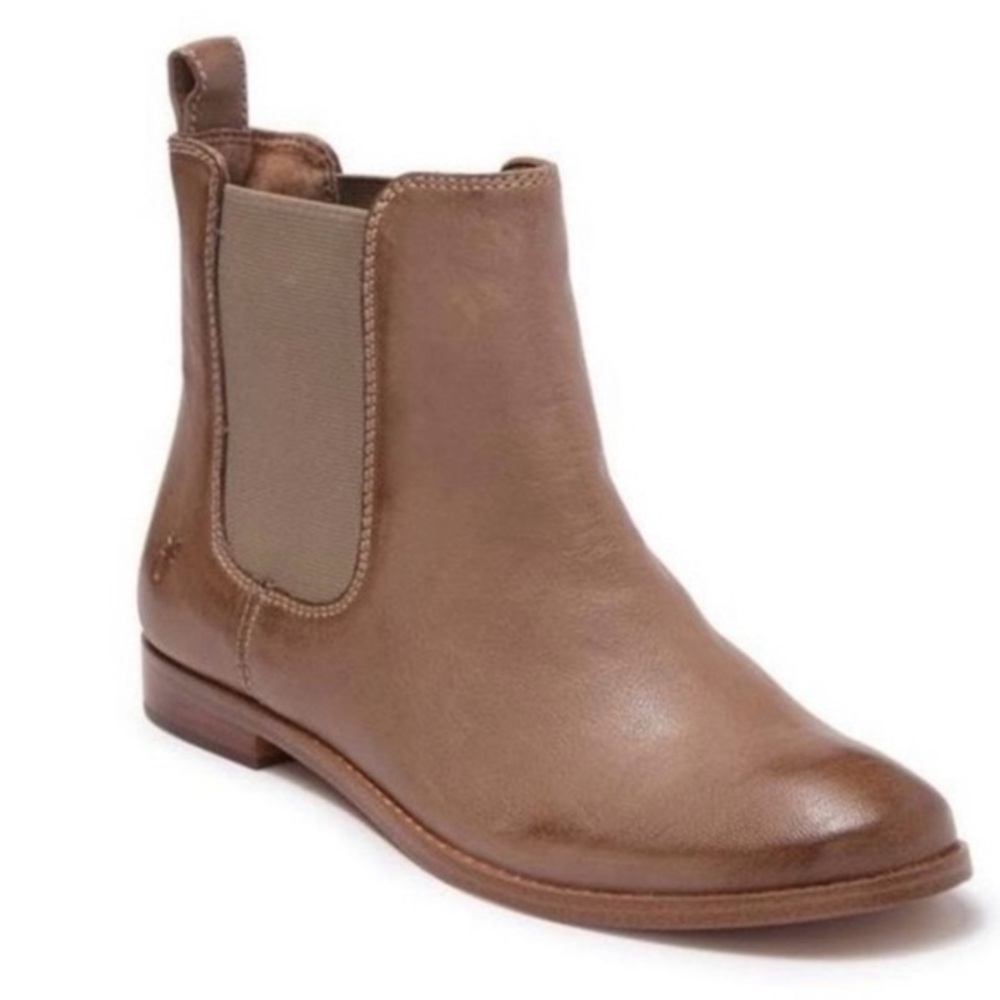 Frye Anna leather chelsea boots